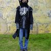 WHITEHAND01 (1)